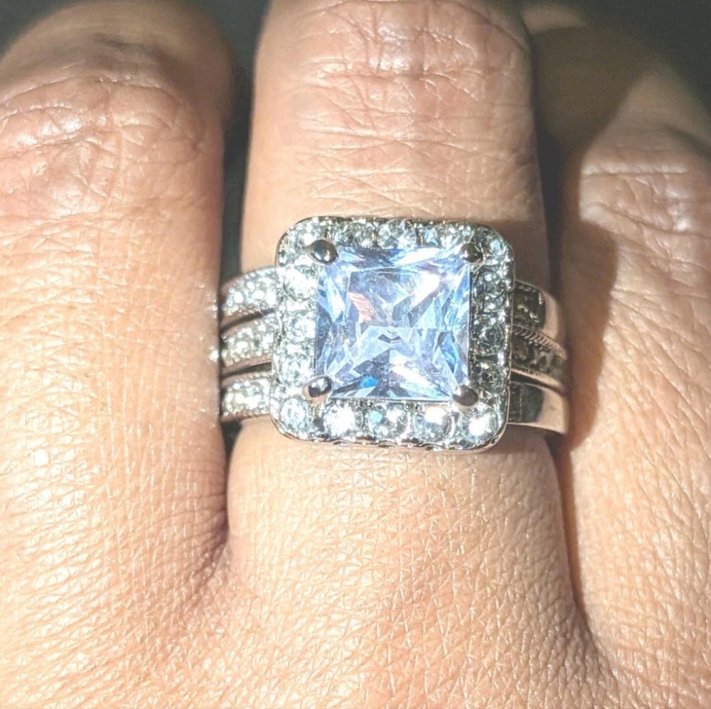 Women's 5 Ct Princess Cut Lab-Created Diamond Halo Trio Wedding Ring Set Sz 7.5
